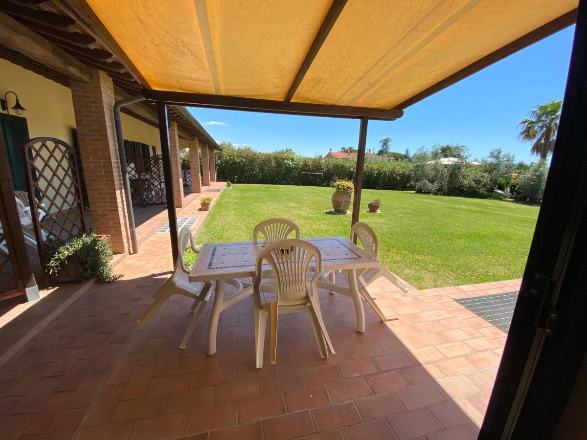 Le Macine Villa Cecina  Exterior photo